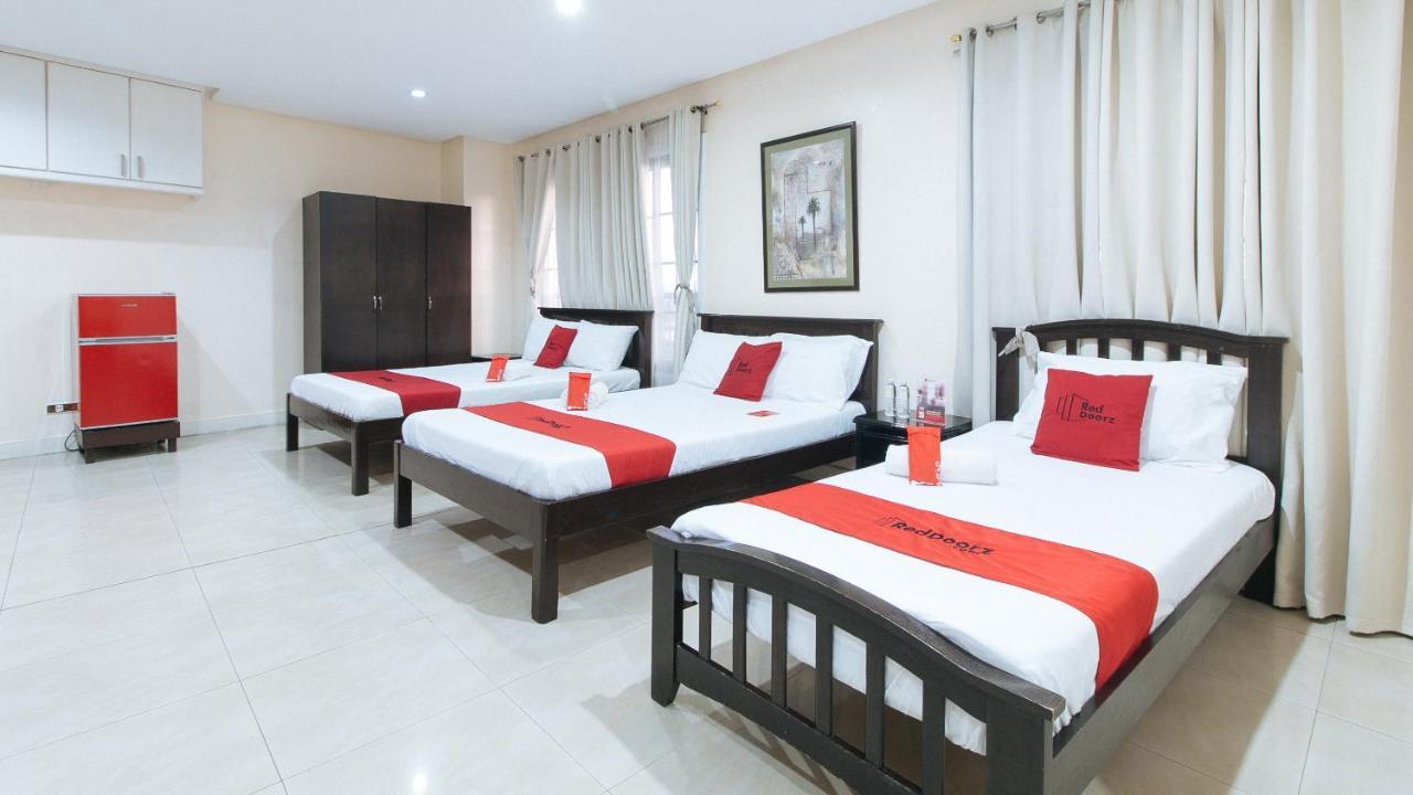 Reddoorz Plus @ Better Living Paranaque Paranaque City Exteriér fotografie