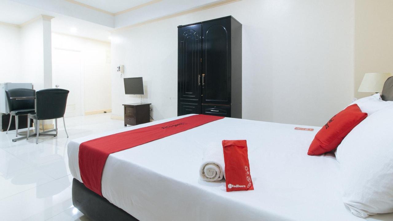 Reddoorz Plus @ Better Living Paranaque Paranaque City Exteriér fotografie