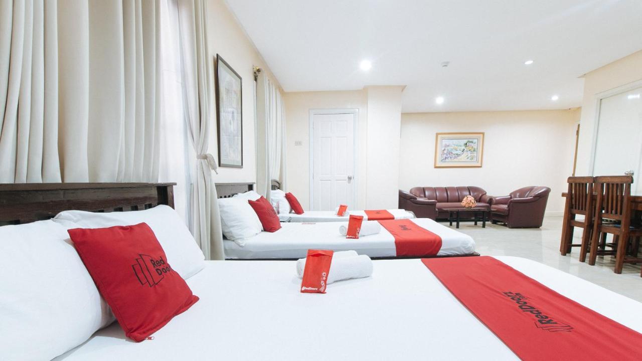 Reddoorz Plus @ Better Living Paranaque Paranaque City Exteriér fotografie