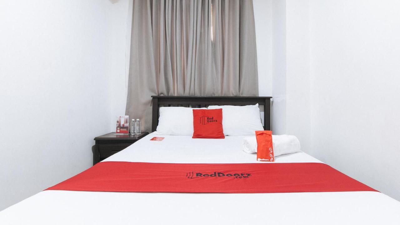 Reddoorz Plus @ Better Living Paranaque Paranaque City Exteriér fotografie